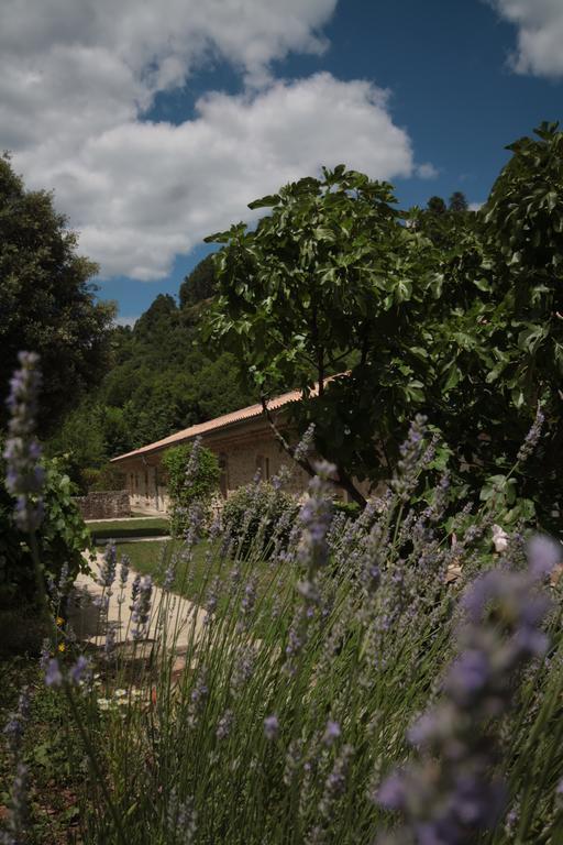 Hotel Logis Restaurant Le Domaine De L'eau Vive