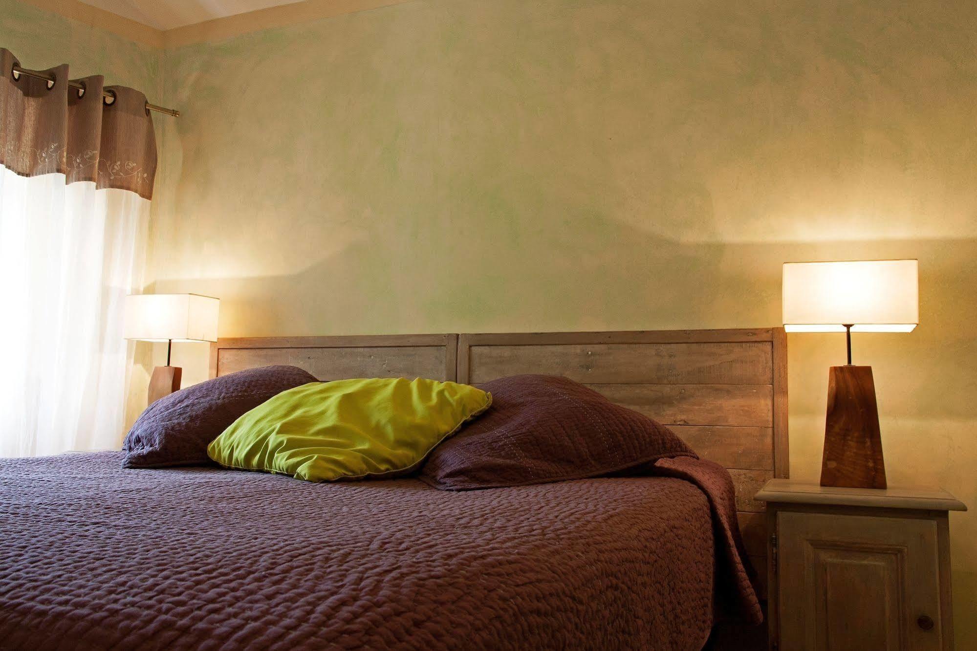 Logis Restaurant Le Domaine De L'eau Vive Hotel Largentière