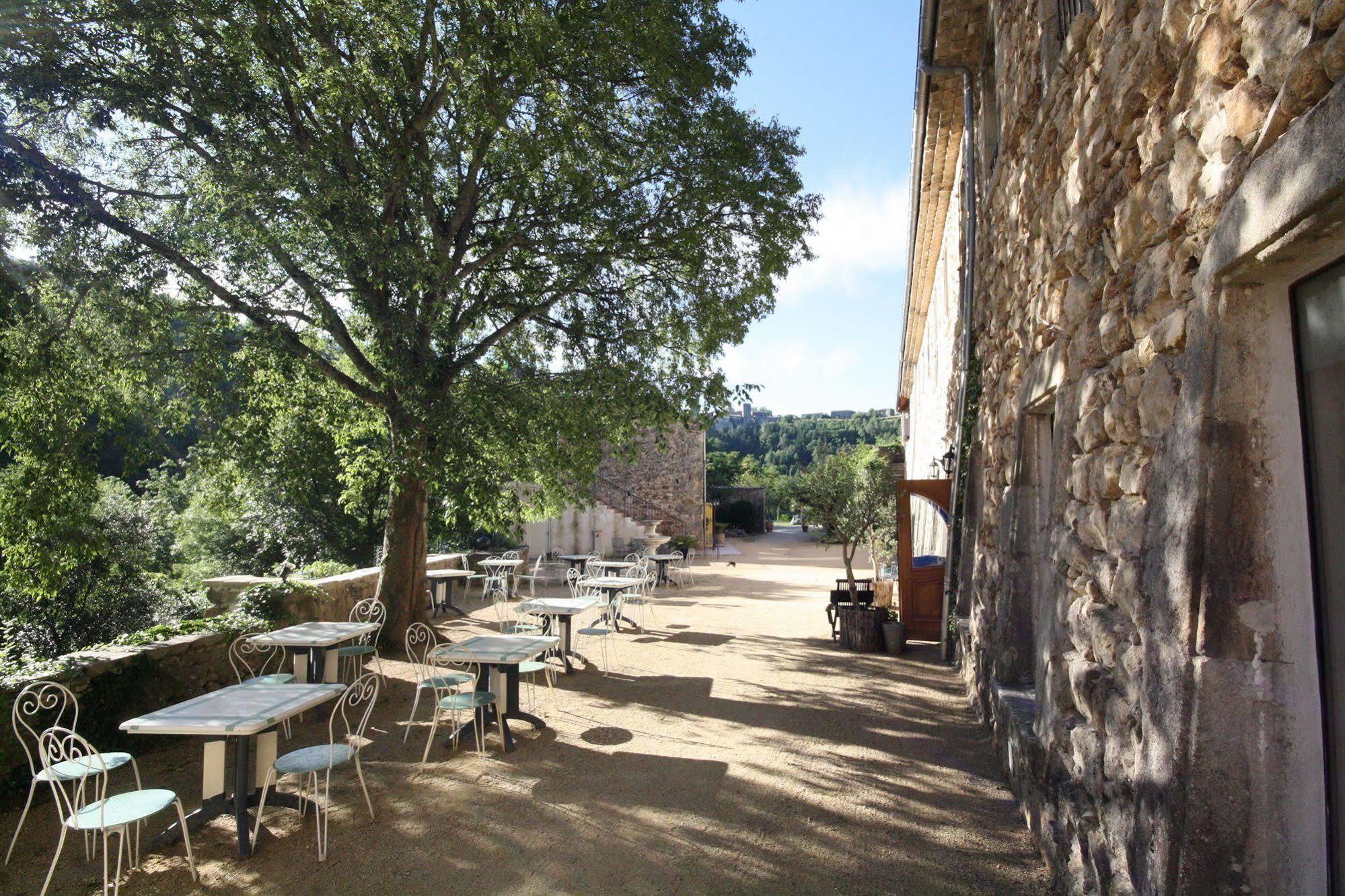 Logis Restaurant Le Domaine De L'eau Vive Hotel Largentière